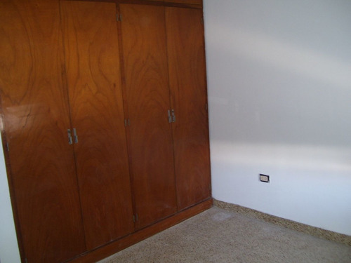 Imagen 8 de 11 de Departamento En Alquiler En Remedios De Escalada
