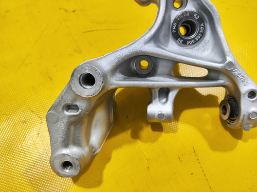 Mango Trasero Jetta Gli Mk7 2019 2020 2021 2022 2023 Terraco (Reacondicionado)