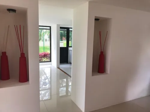 Exclusiva Residencia En Venta En Club De Golf San Carlos, Metepec