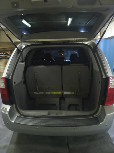 Imagen 6 de 9 de Kia Sedona