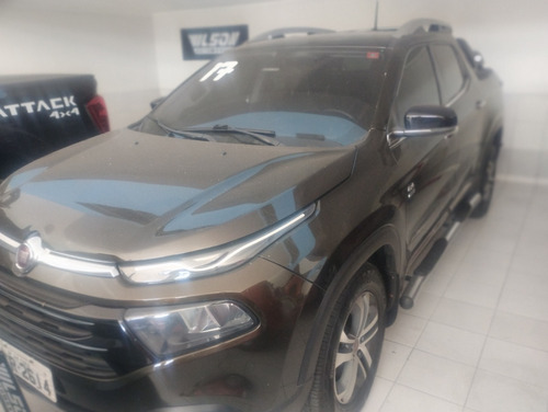 Fiat Toro 2.0 Volcano 4x4 Aut. 4p