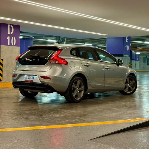 Volvo V40 1.5 Addition T3 A/T