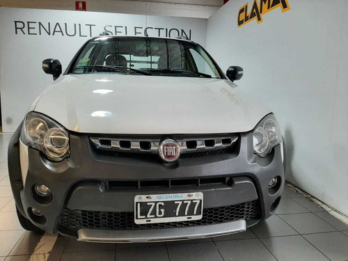 Fiat Strada Adventure Pick-up C Doble 1.6 2013