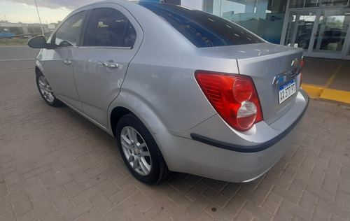 Imagen 8 de 12 de Chevrolet Sonic Ltz Mt 4p Cc