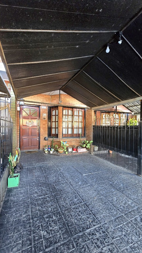Triplex En Venta 3 Ambientes Con Cochera,isidro Casanova.