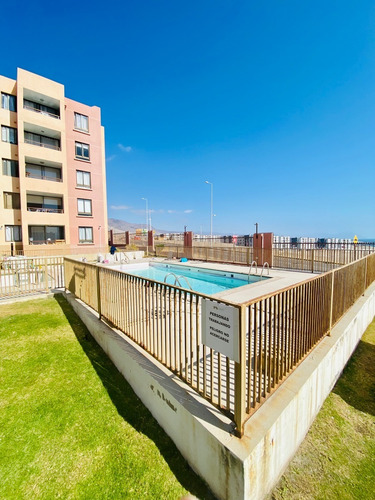 Imagen 8 de 22 de Departamento Con Vista Al Mar En Antofagasta