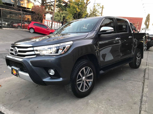 Toyota Hilux 2.8 Cd Srv 177cv 4x4 At 2016