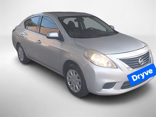 Imagem 2 de 11 de Nissan Versa Sv 1.6 16v Flex