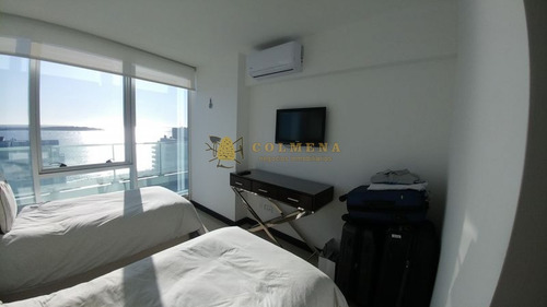 Hermoso Apartamento Vista Unica Al Mar!!! Consulte- Ref: 2576