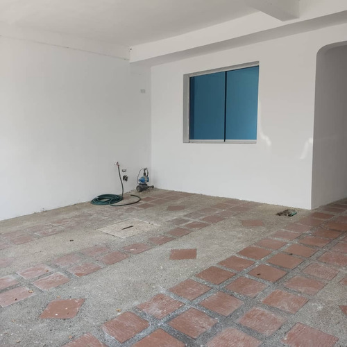 Imagen 7 de 9 de Casa En Alquiler En La Esmeralda San Diego Mr
