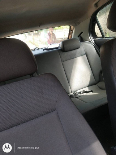 Imagem 8 de 8 de Volkswagen Gol 1.6 Mi 8v Flex 4p Manual G.v