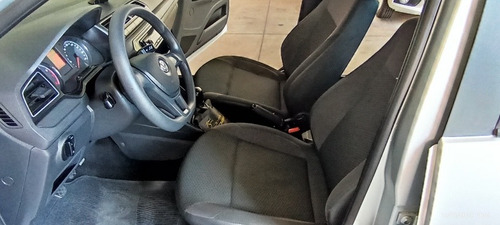 Imagem 9 de 11 de Volkswagen Voyage 2020 1.6 Msi Total Flex 4p