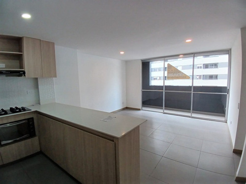 Apartamento En Arriendo Ubicado En Medellin Sector Guayabal (24108).