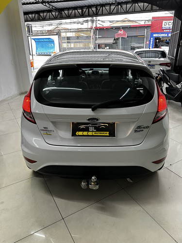 Ford Fiesta 1.6 SE HATCH 16V FLEX 4P POWERSHIFT