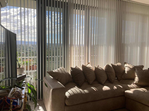 Imagen 4 de 21 de Casa En Venta - 3 Dormitorios 3 Baños - 255mts2 - Villa Del Lago