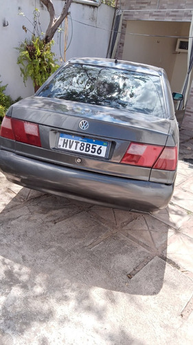 Imagem 10 de 12 de Volkswagen Santana