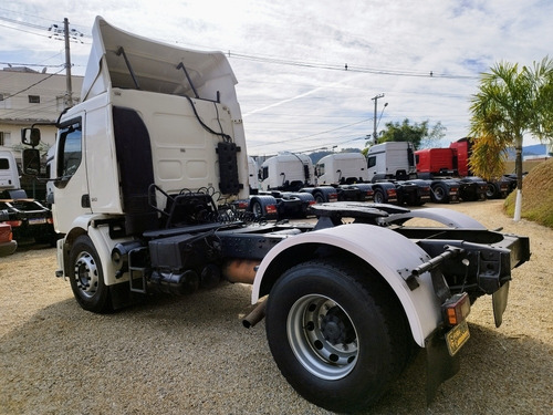 Imagem 6 de 19 de Volvo Vm 310 4x2