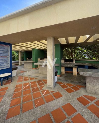 Ref 010 - 836 Grupo Inmobiliaria Vip Te Ofrece En Venta Apartamento Tipo Estudio Camuri Grande Estado La Guaira