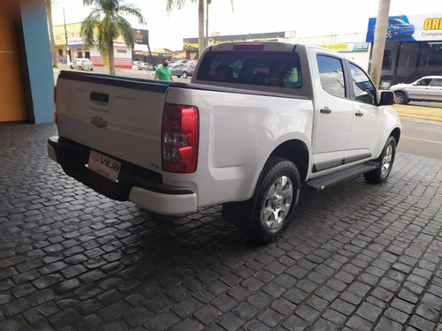 Imagem 4 de 8 de Chevrolet S10 2.4 Ls 4x2 Cd 8v Flex 4p Manual