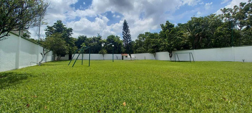 Venta De Salon De Fiestas O Casa Para Renta Vacacional