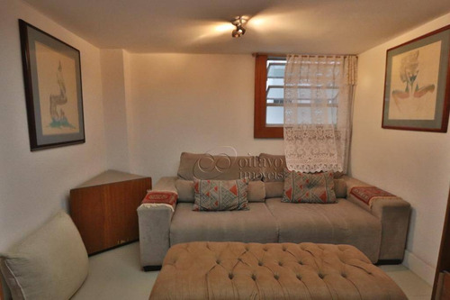 Imagem 12 de 19 de Apartamento Residencial Para Locação, Leme, Rio De Janeiro. - Ap2801