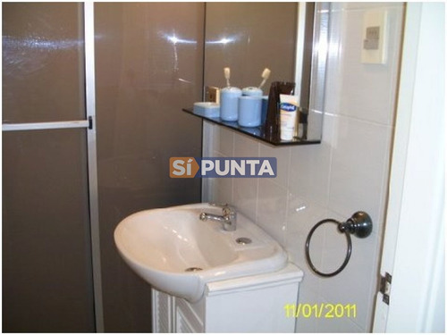 Imagen 12 de 15 de Apartamento En Alquiler