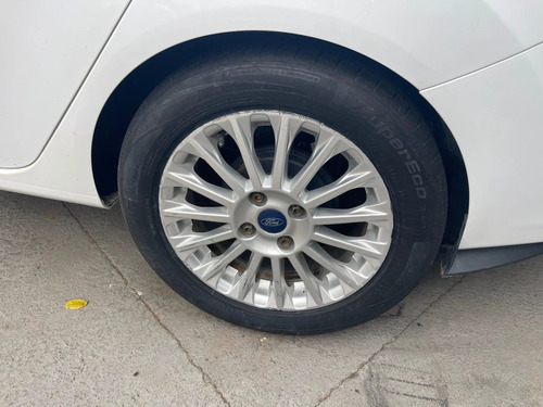 Ford Fiesta 1.6 TITANIUM SEDAN 16V FLEX 4P POWERSHIFT