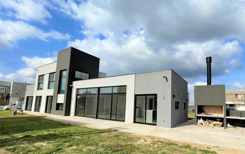 Venta, Casa, El Canton, Golf, Lote Al 300