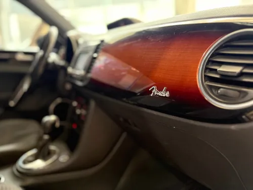 Volkswagen Beetle 2.0 Turbo Fender At