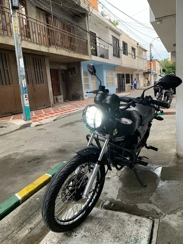 Motocicleta De Edición Especial Ex-74