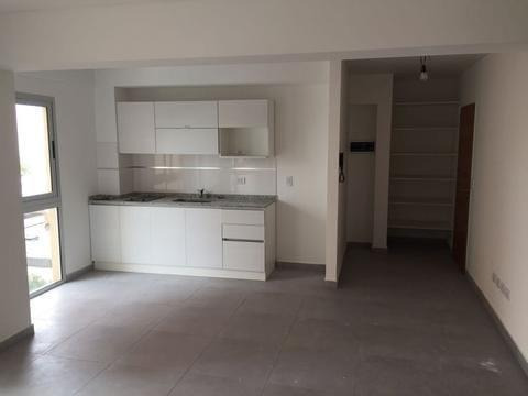 Imagen 4 de 8 de Venta De Departamento En Moron