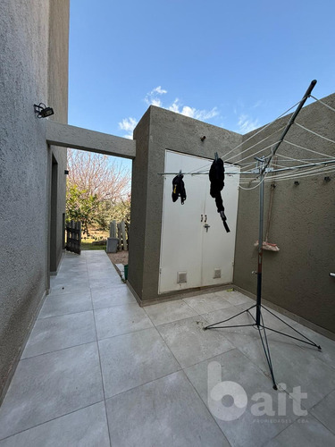 Alquilo Casa 4 Dormitorios Valle Escondido Barrio Terrazas