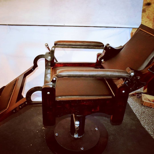 Sillón De Barbero, Barbería Modelo De 1890.