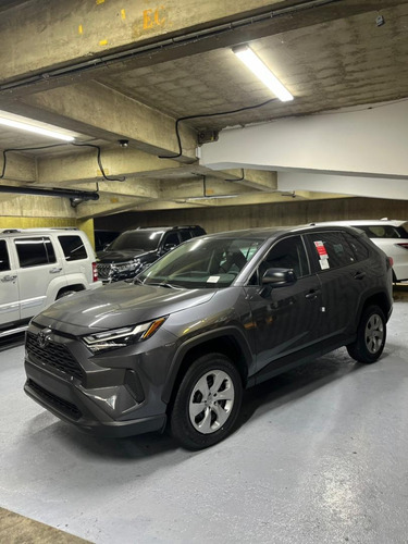 Imagen 3 de 12 de Toyota Rav4