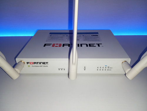 Firewall Fortinet Fortigate Fortiwifi 40f (fg-40f-3g4g) (Usado)