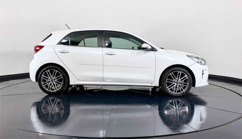 Imagen 3 de 15 de 110978 - Kia Kia Rio Hb 2018 Con Garantía