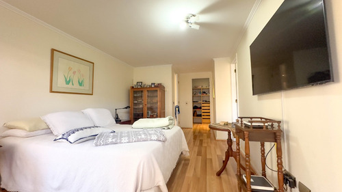 Inserto En Parque Privado. Un Sueño, 4 Dorm, 2 Estac Metro