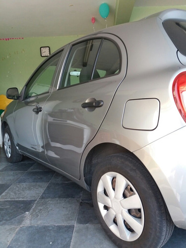 Nissan March 2013 1.0 S 5p