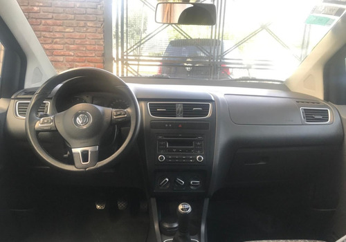 Volkswagen Fox 5 Ptas Highline 2012