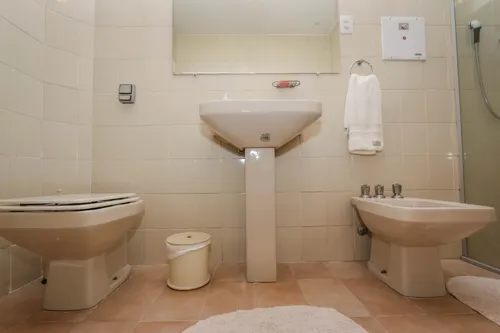 Casa Totalmente Reformada Pronta Para Morar Muito Bem.