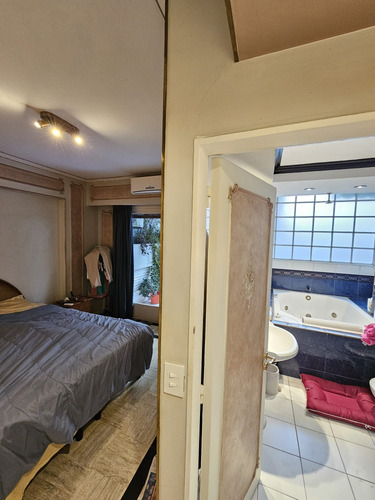 Excelente Departamento 6 Ambientes En Recoleta Con Cochera