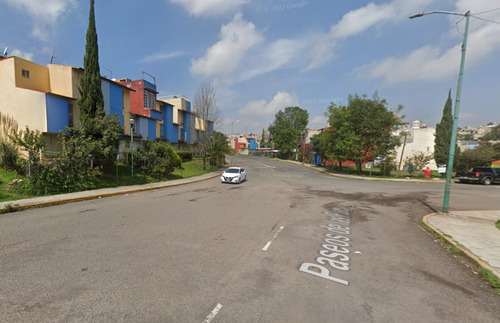 Casa De Recuperación Bancaria En Calle Fuente De Los Duendes, Col. Fuentes De San José. ¡no Se Aceptan Créditos!