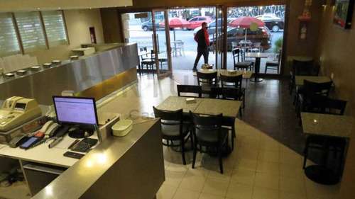 Imagen 8 de 16 de Local Comercial Venta Villa Ortuzar 270m2 Alvarez Thomas 1326