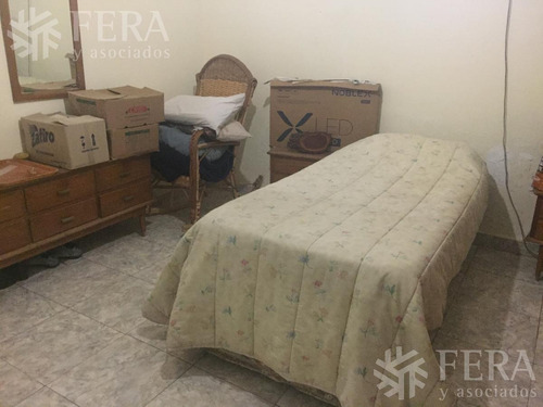 Imagen 7 de 13 de Venta De Casa 3 Ambientes En Quilmes Con Cochera Y Patio ( 25484)