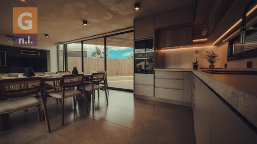 Casa En Piriápolis (san Francisco) Ref. 6207