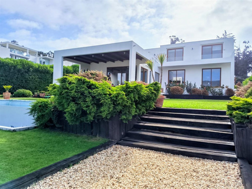 Preciosa, Luminosa Y Moderna Casa En Marbella