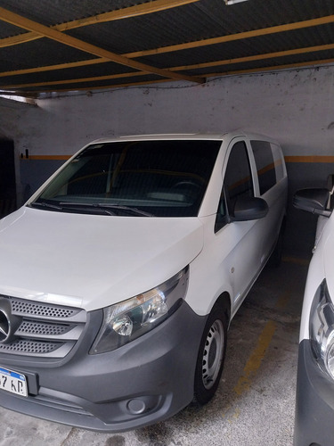 Mercedes-Benz Vito 1.6 111 Cdi Furgon Mixto Aa 114Cv At