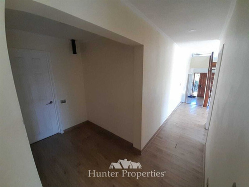 Casa En Venta De 4 Dorm. En Quintero