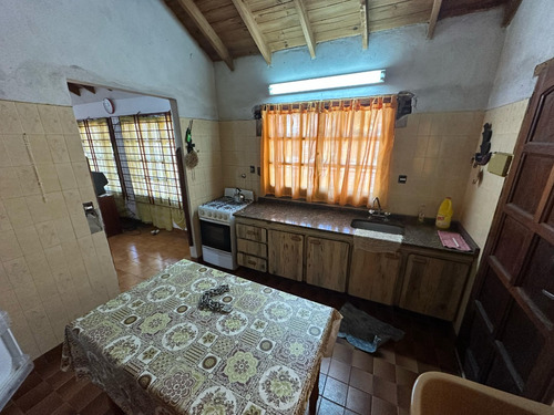 Chalet Calle Mendoza 625 (llave V53)