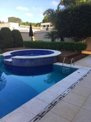 18 Do Forte | Casa A Venda | 4 Suítes Com Closet E Hidromassagem | Amplo Espaço Gourmet Com Churrasqueira | Piscina Spa - Cnc1203